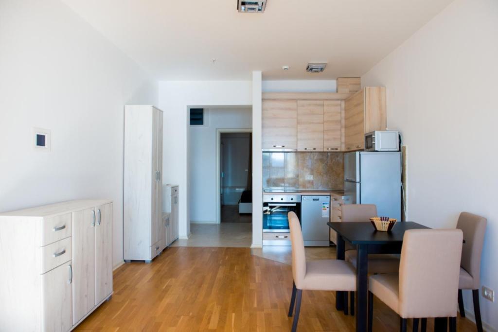 Harmonia Old Town View Apartment