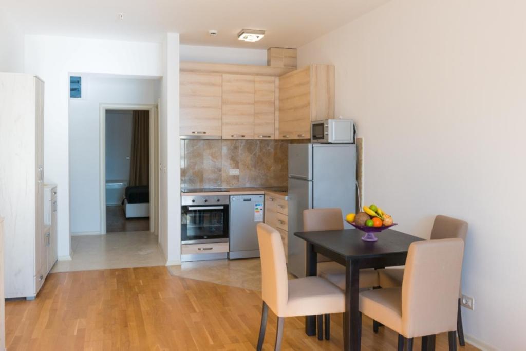 Harmonia Old Town View Apartment Budva